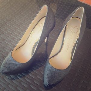 Black platform heels size 5